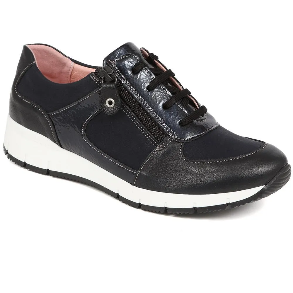 Leather Lace-Up Trainers - CAL40003 / 326 401