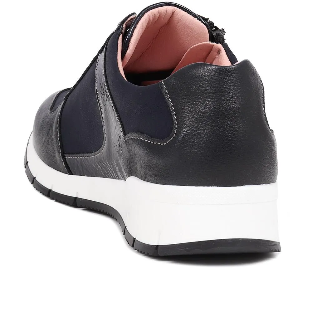 Leather Lace-Up Trainers - CAL40003 / 326 401