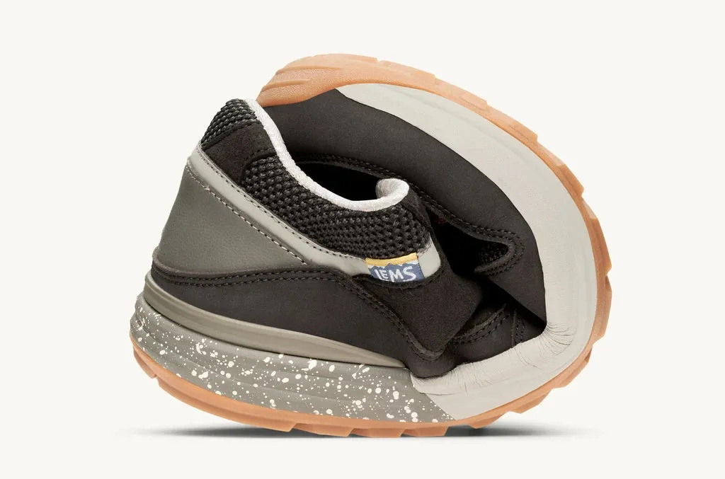 Lems Trailhead V2 Mountain to Town Retro Sneaker Mens - Onyx