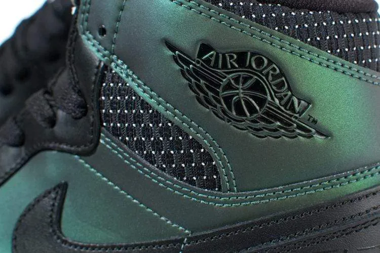 Nike SB Air Jordan 1 QS 'Iridescent Green-Black'