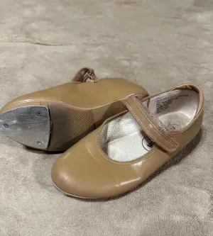 Revolution tap shoes tan Size 5 - size
