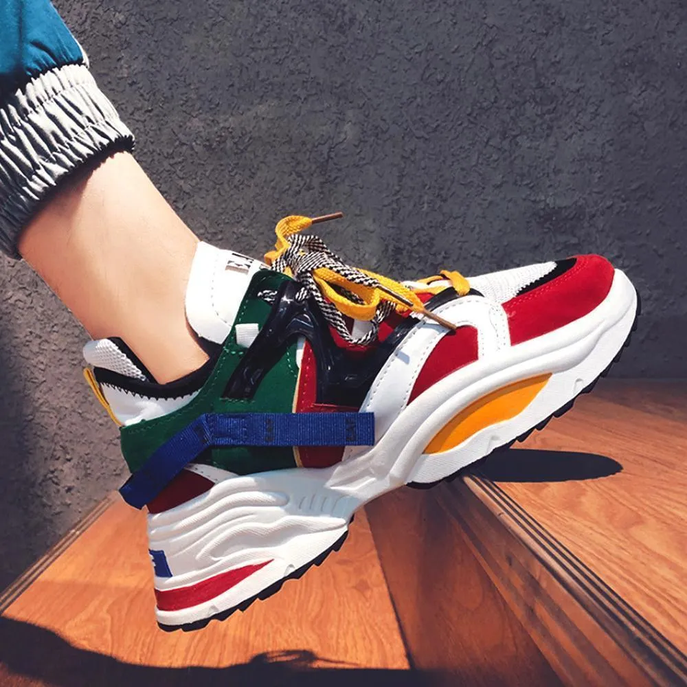 Stylish sneakers - comfortable and fashion-friendly