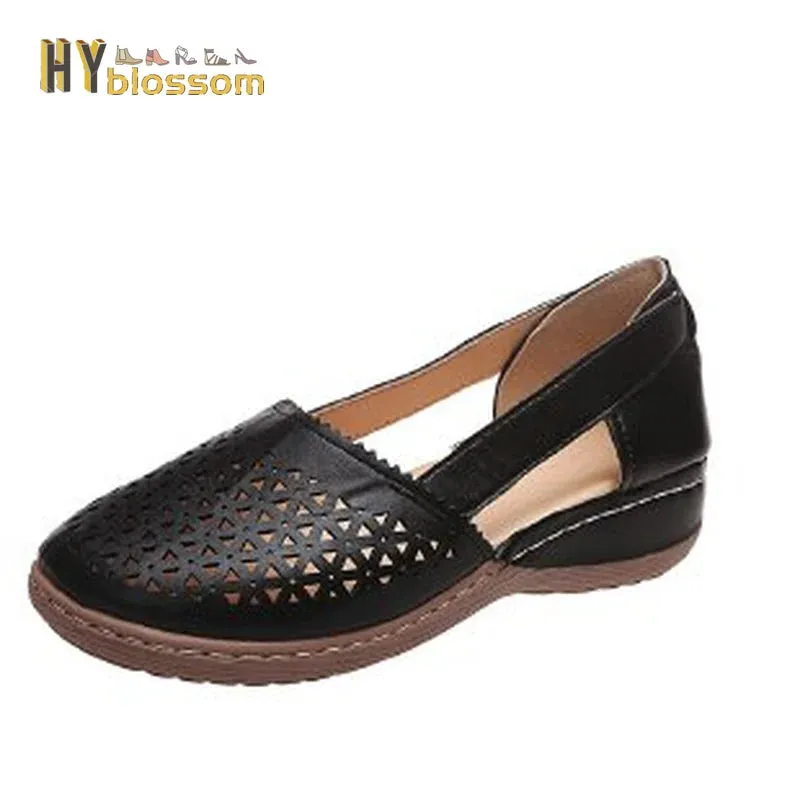 Summer plus size casual ladies sandals European and American thick bottom hollow solid color ladies single shoes wedge sandals