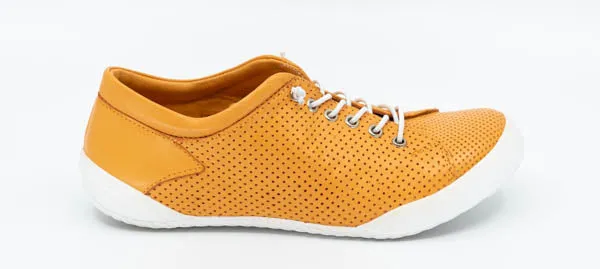 Teejay in Orange