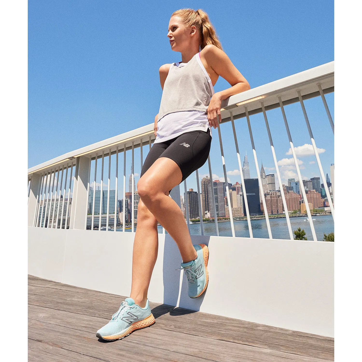 Women's New Balance Fresh Foam W880K10 Black/White Mesh